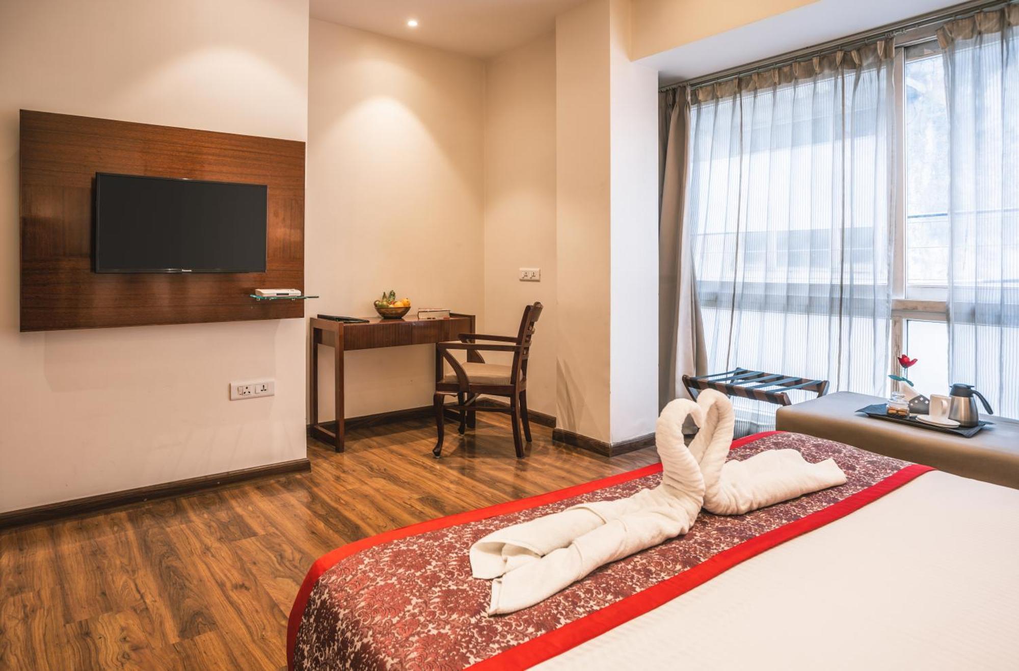 Hotel Amritara Sadka Amritsar Esterno foto