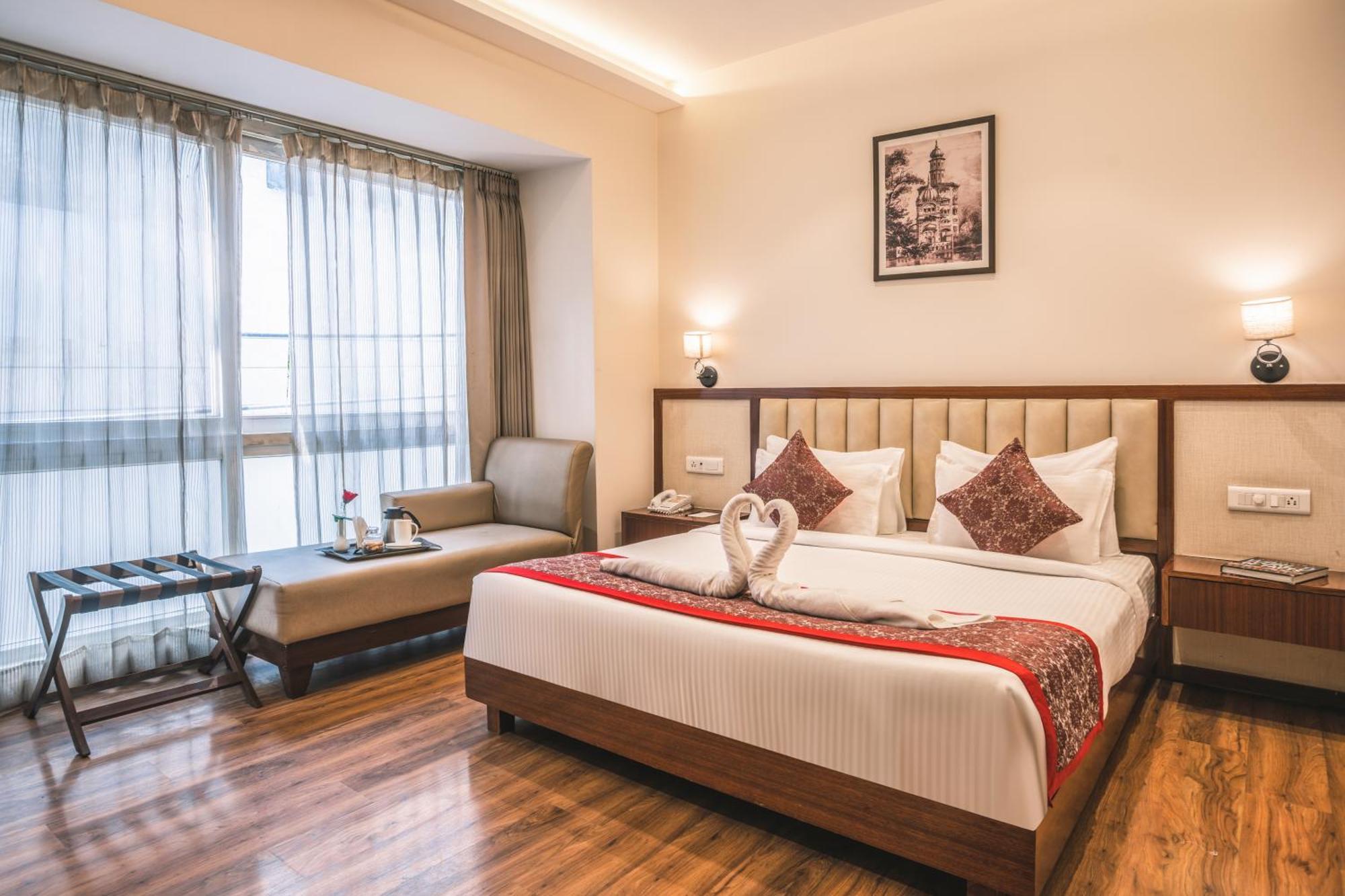 Hotel Amritara Sadka Amritsar Esterno foto
